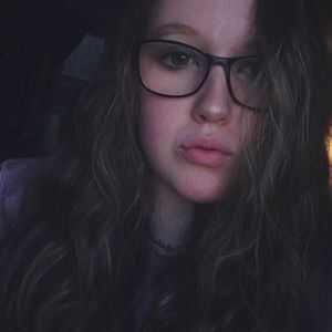 Meet your Posher, Bella